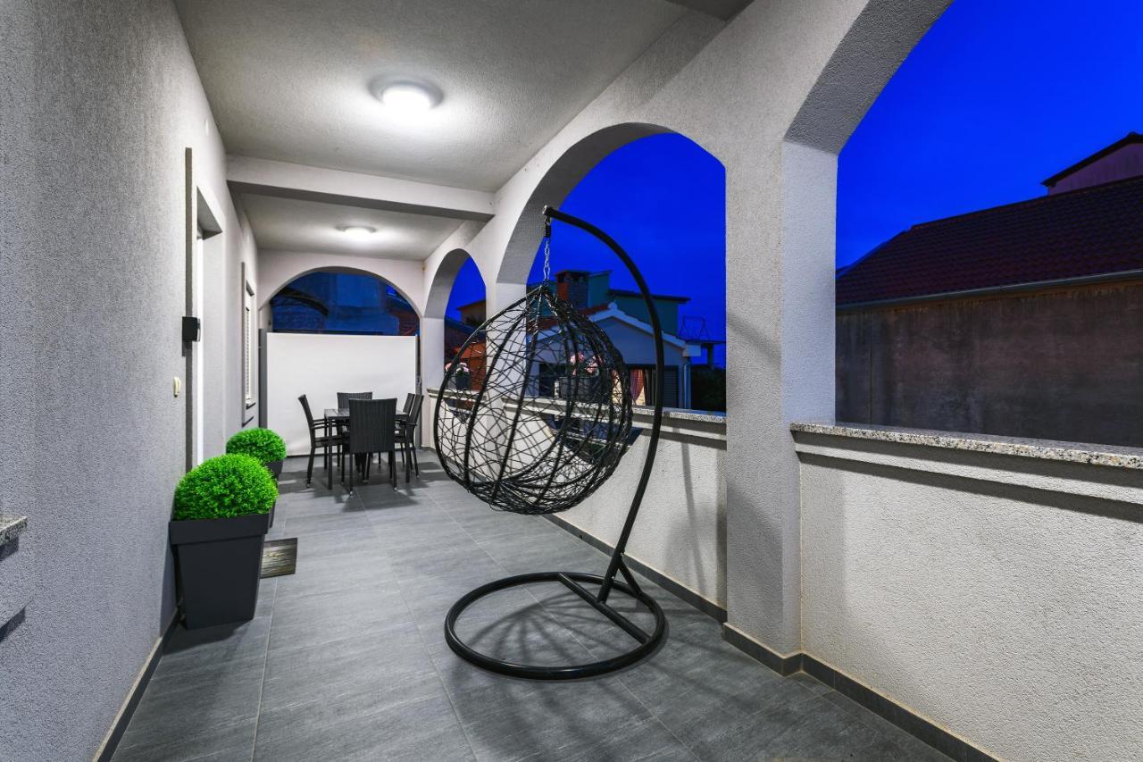Holiday Apartment -Ζαντάρ Εξωτερικό φωτογραφία