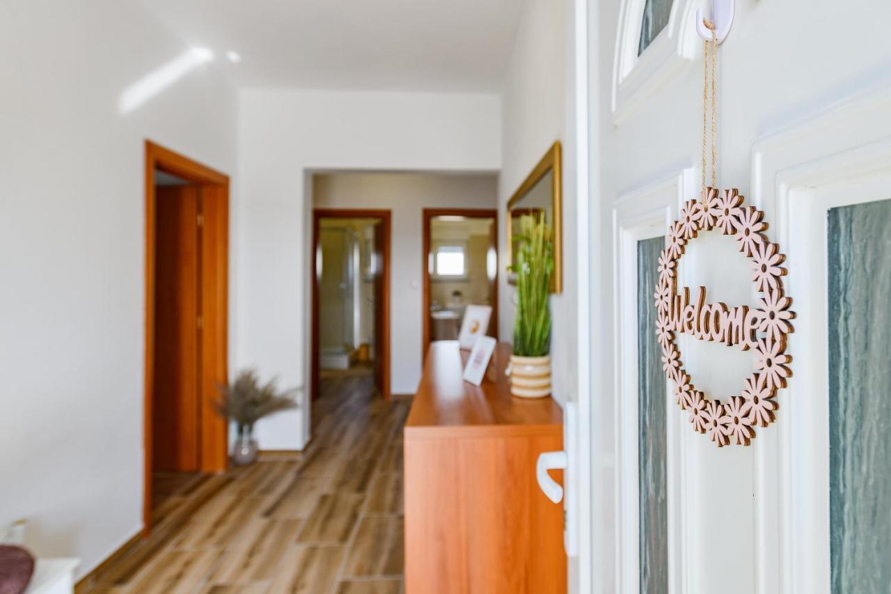 Holiday Apartment -Ζαντάρ Εξωτερικό φωτογραφία
