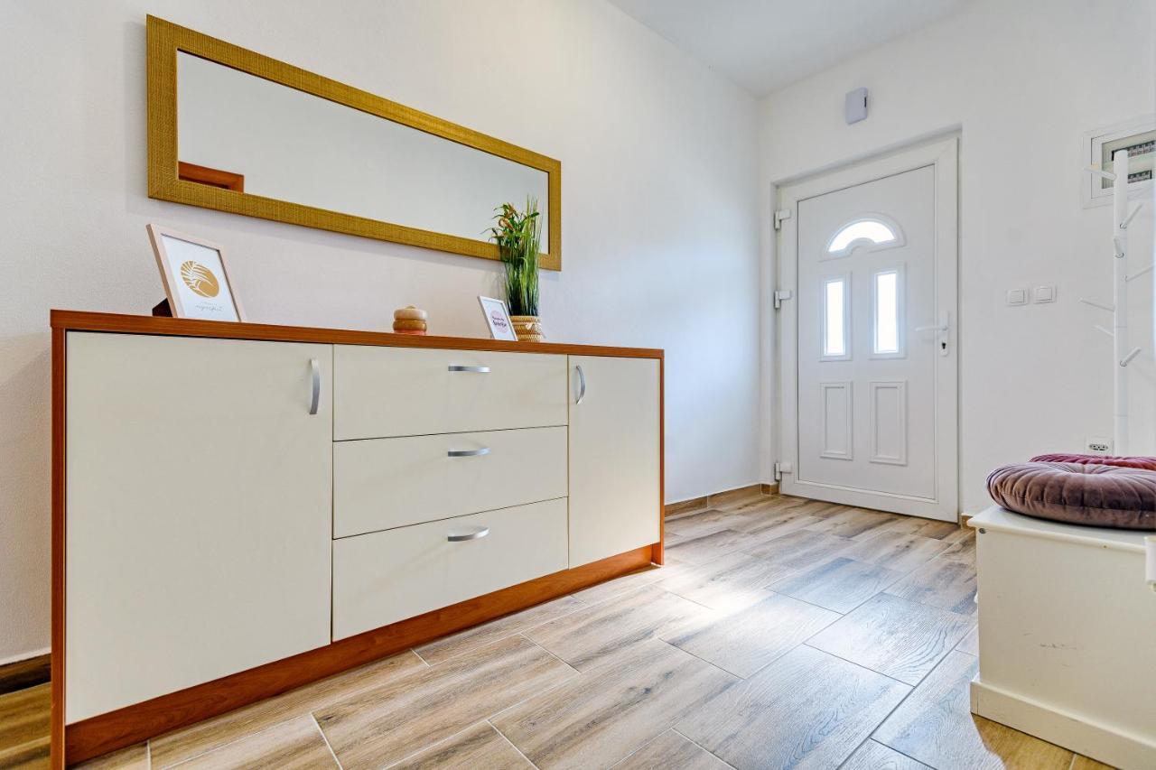 Holiday Apartment -Ζαντάρ Εξωτερικό φωτογραφία
